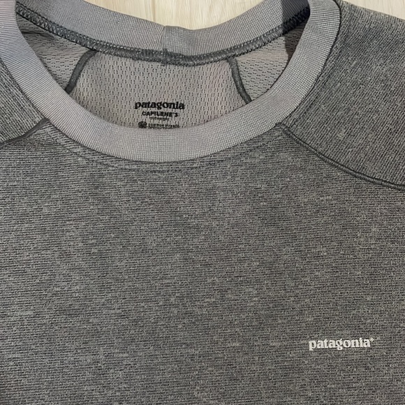 Men’s Patagonia capilene - Picture 2 of 2